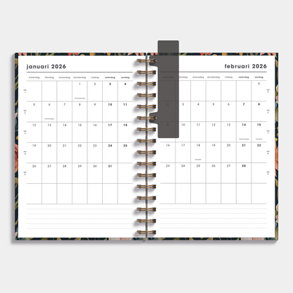 spiraalgebonden planner 2026 in A5 met vintage bloemenprint – binnenwerk met maandplanner.