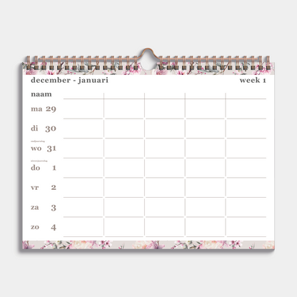 Familieplanner 2026 in A4 formaat met kersenbloesemprint en metalen spiraal voor 5 personen – binnenwerk met weekoverzicht.