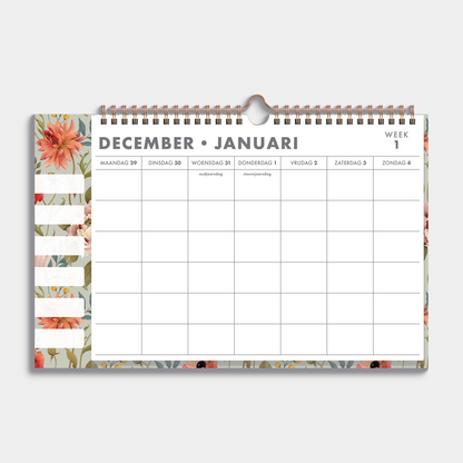 Familieplanner 2026 voor 6 personen met een print van vintage bloemen, met stickervel – vooraanzicht.