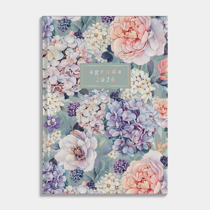 kleine agenda 2026 met print van hortensia's en harde cover – vooraanzicht.