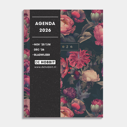 pocket agenda 2026 in A6 formaat met een klassieke print van rozen in rode tinten – vooraanzicht met informatieve banderol.