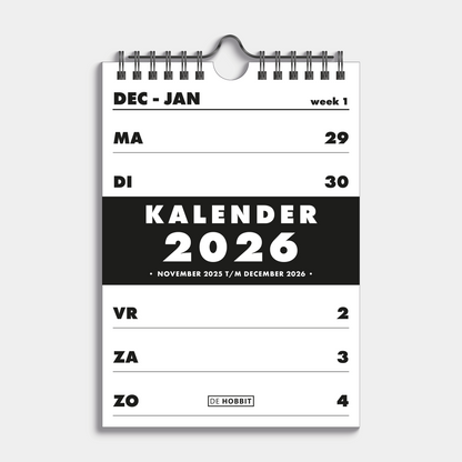 Weekkalender 2026 in A5, uitgevoerd in basic zwart en wit met een zwarte metalen spiraal en hanger – vooraanzicht met voorblad.